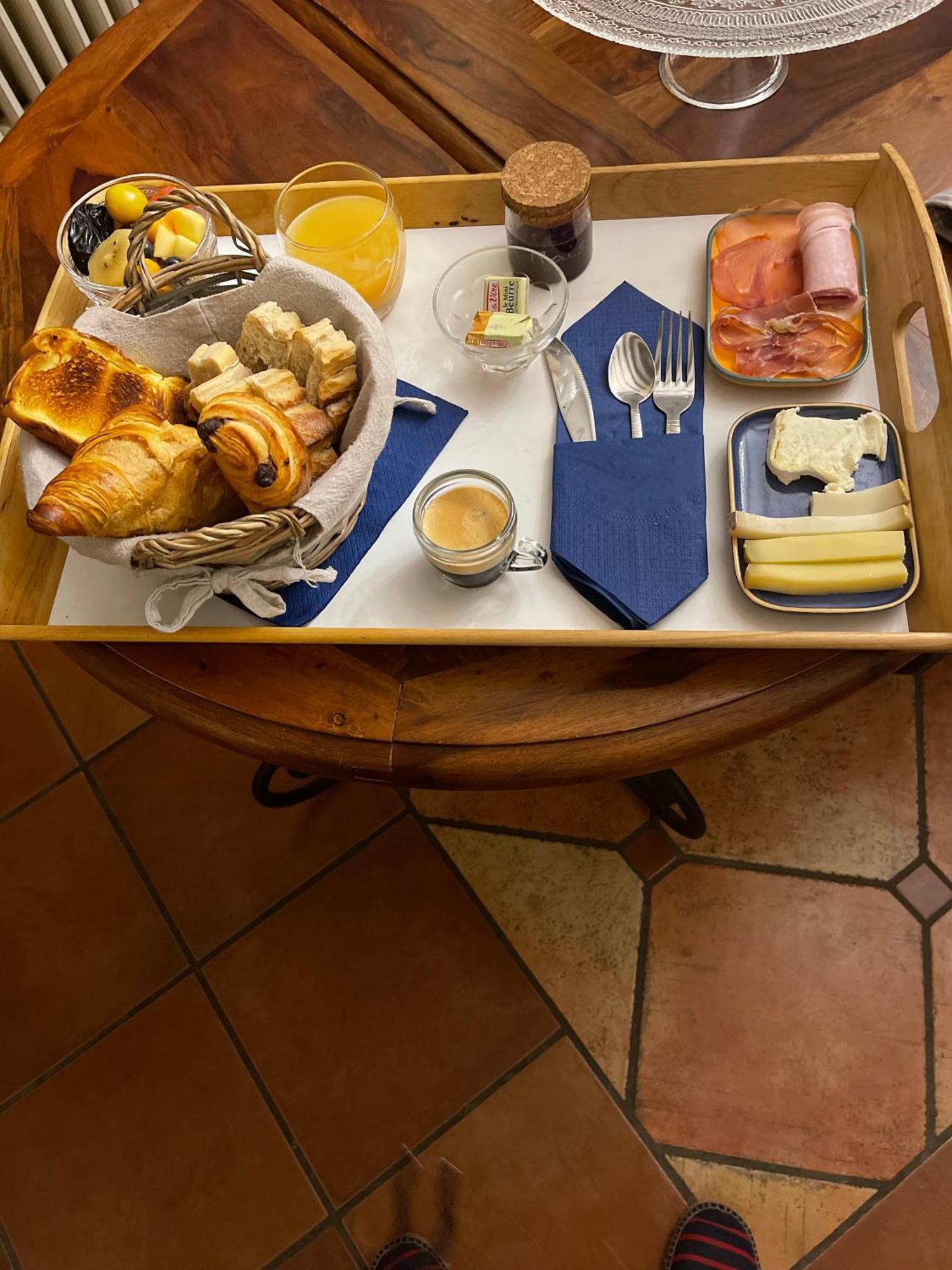 La Belle Chaumiere Bed and Breakfast Bretagne-de-Marsan Εξωτερικό φωτογραφία