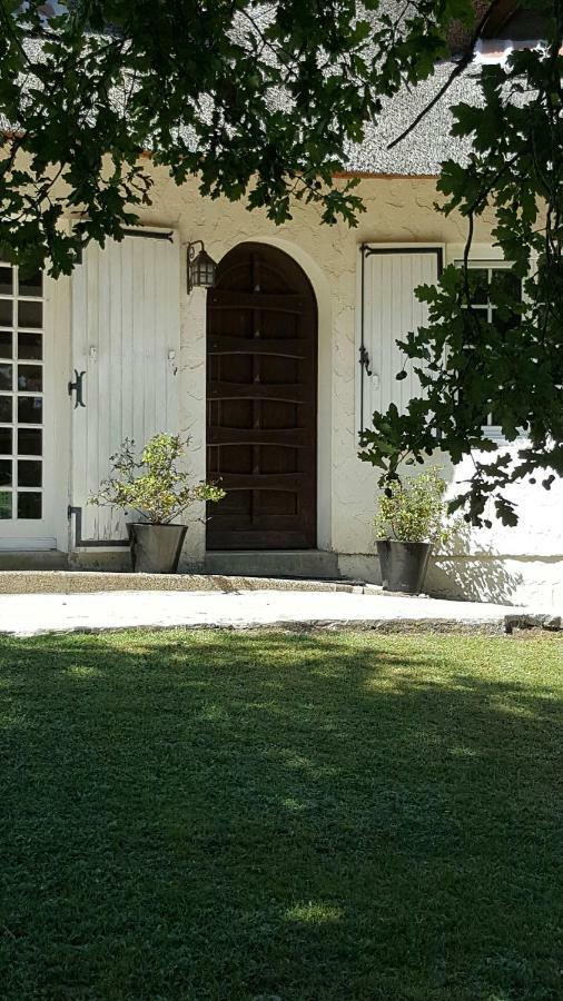 La Belle Chaumiere Bed and Breakfast Bretagne-de-Marsan Εξωτερικό φωτογραφία